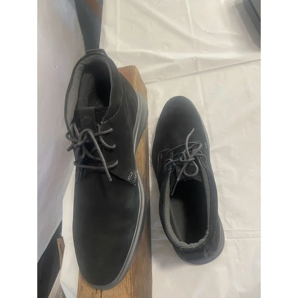 Men's Ecco Black Suede Hybrid Chukka Boots Black-Size 9-9.5-NWOT- Never Worn‎